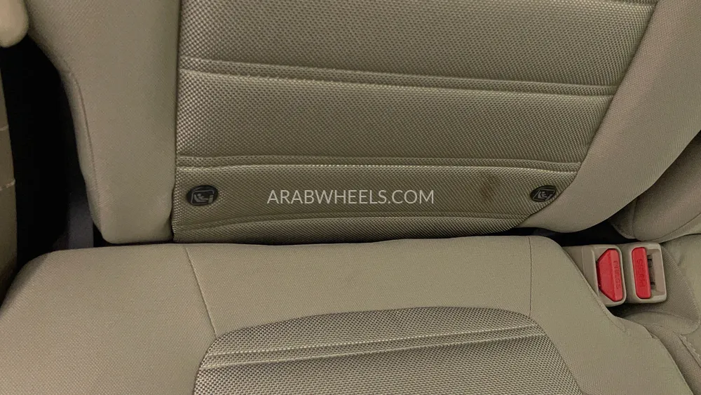 Honda CR-V 2019 for Sale in Dubai Image-41