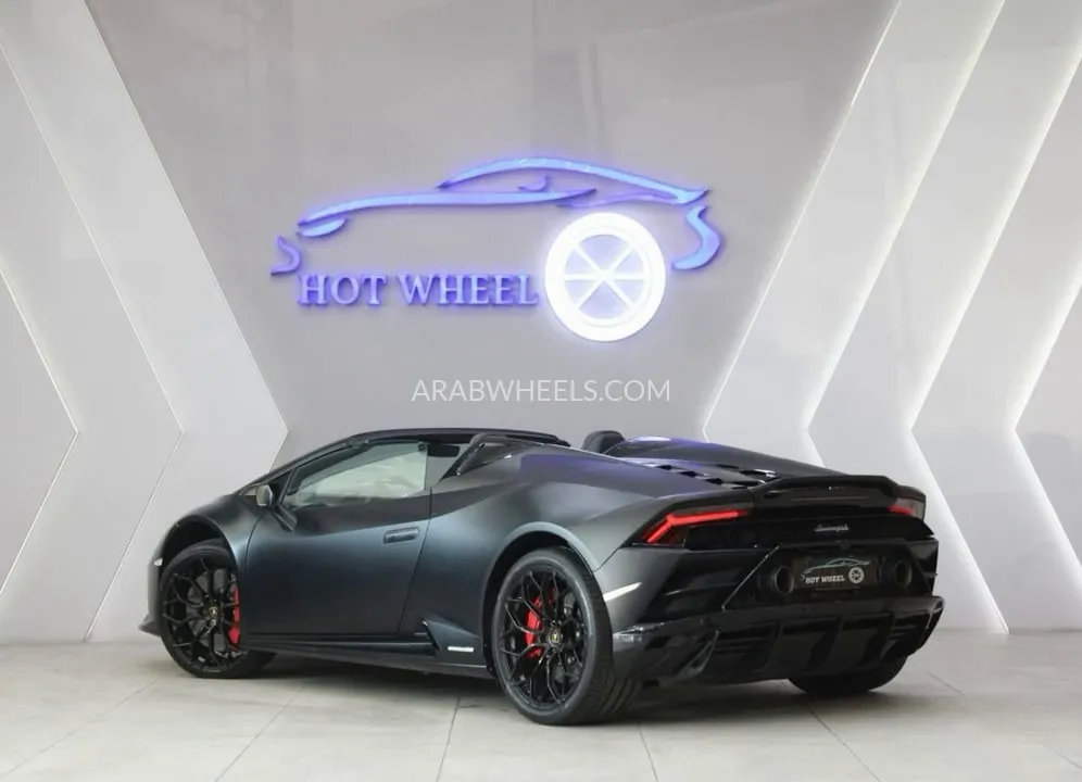 لامبورغيني هوراكان 2023 for Sale in دبي Image-4