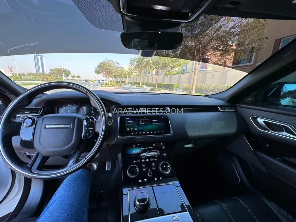 لاند روفر رينج روفر فيلار 2020 for Sale in دبي Image-6