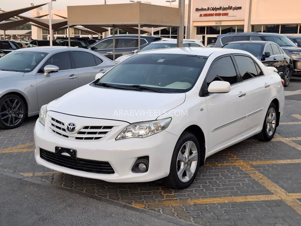 Toyota Corolla 2011 for Sale in Sharjah Image-3