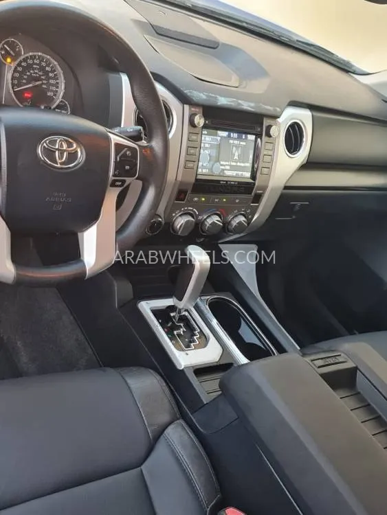 Toyota Tundra 2016 for Sale in Sharjah Image-4