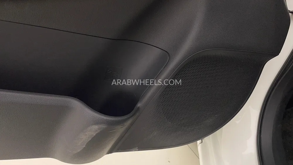 Toyota Yaris 2024 for Sale in Dubai Image-20