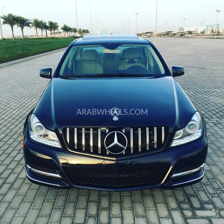 Mercedes Benz C Class 2014 for Sale in Ajman Image-3