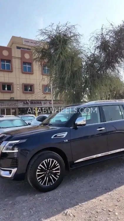 Nissan Patrol 2022 for Sale in Ras Al Khaimah Image-8