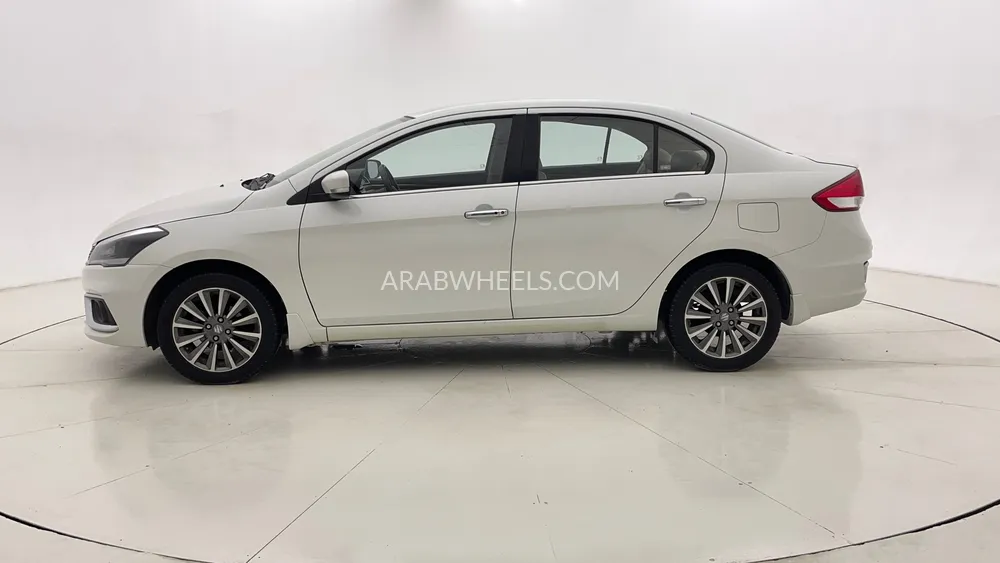Suzuki Ciaz 2023 for Sale in Dubai Image-6