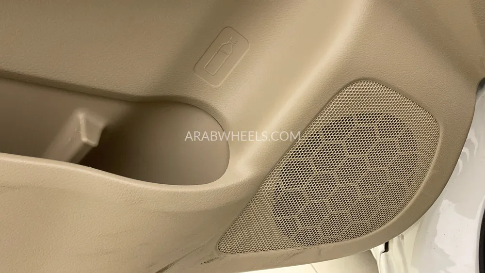 Suzuki Ciaz 2023 for Sale in Dubai Image-21