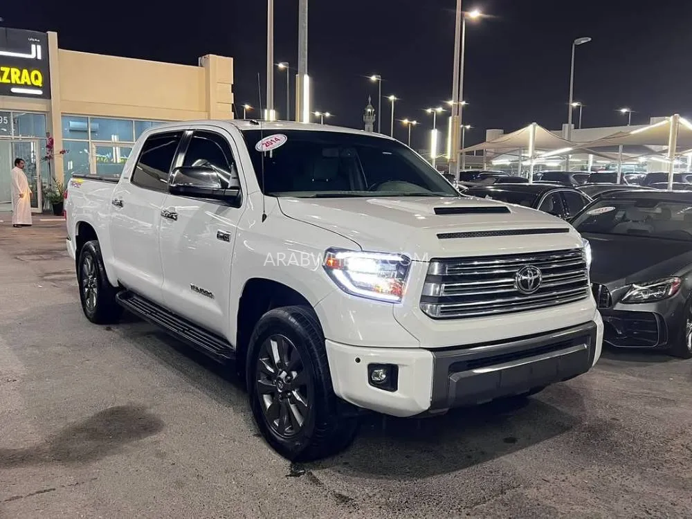Toyota Tundra 2014 for Sale in Sharjah Image-3
