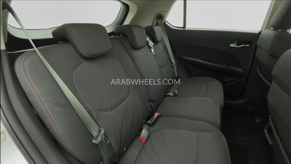 Chevrolet Groove 2023 for Sale in Dubai Image-26