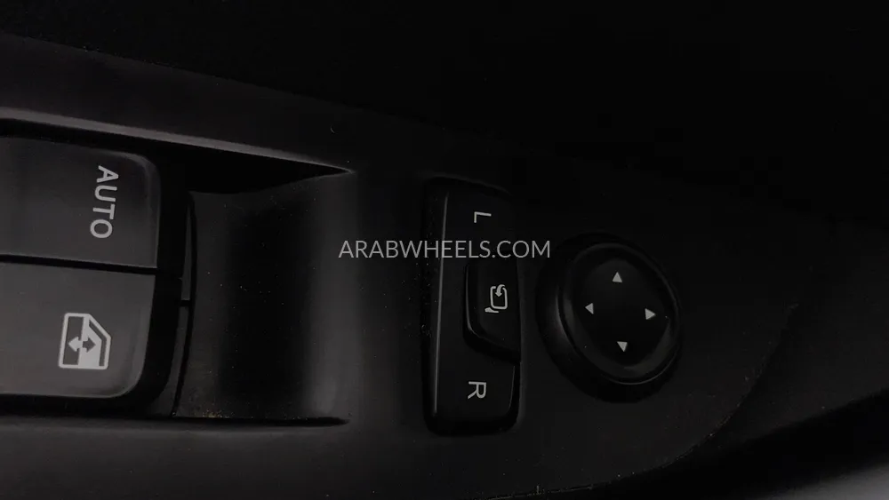 Chevrolet Groove 2023 for Sale in Dubai Image-39