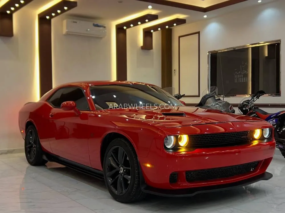 Dodge Challenger 2017 for Sale in Fujairah Image-2