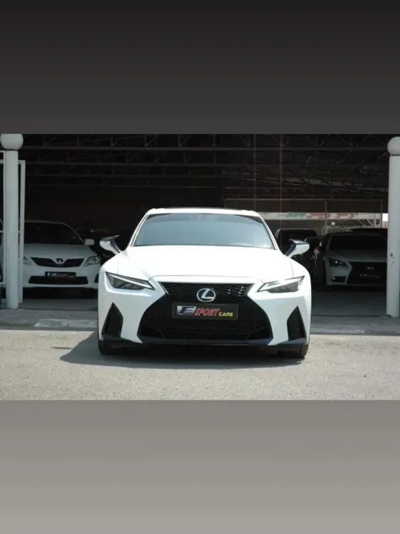 Lexus IS 2022 for Sale in Ajman Image-3