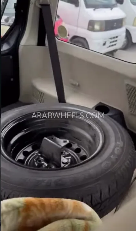 Mitsubishi Pajero Mini 2004 for Sale in Dubai Image-10