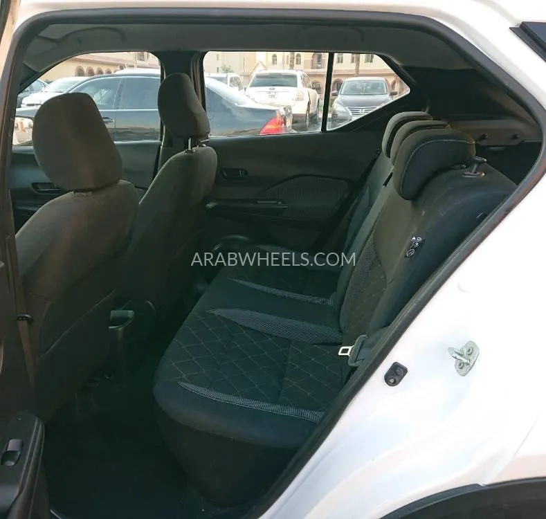 Nissan Kicks 2020 for Sale in Ajman Image-7