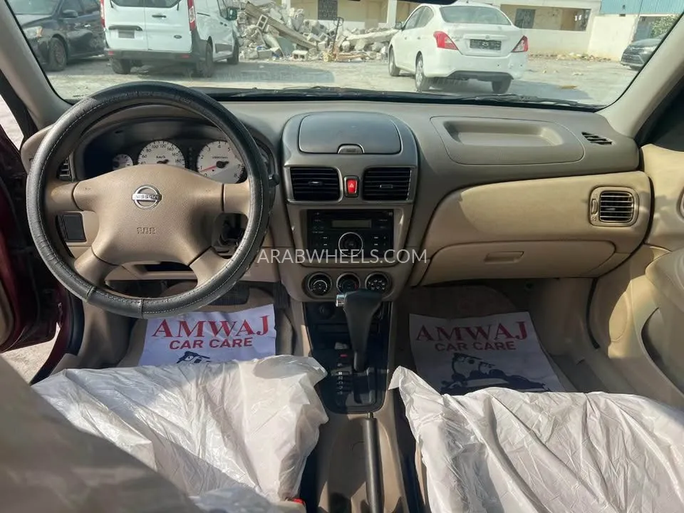 Nissan Sunny 2011 for Sale in Sharjah Image-5