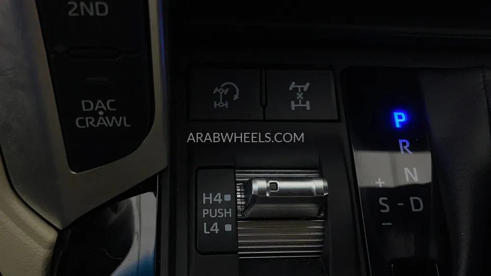 تويوتا لاند كروزر 2024 for Sale in دبي Image-38