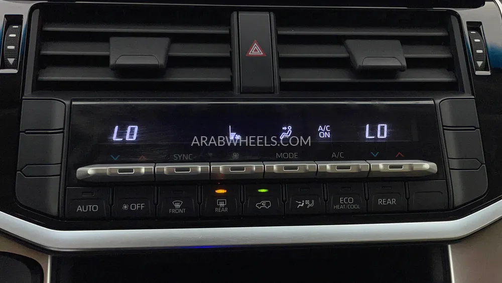 تويوتا لاند كروزر 2024 for Sale in دبي Image-49