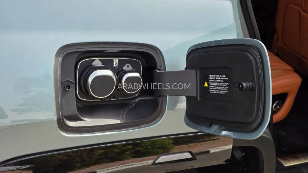 BYD U8 2025 for Sale in Dubai Image-32