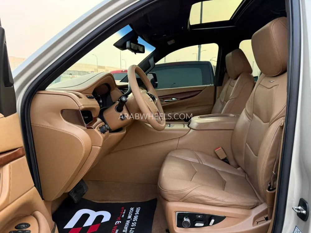 Cadillac Escalade 2017 for Sale in Abu Dhabi Image-7