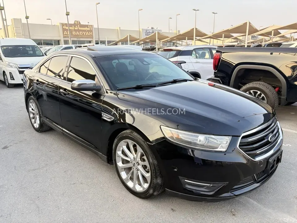 Ford Taurus 2016 for Sale in Sharjah Image-3