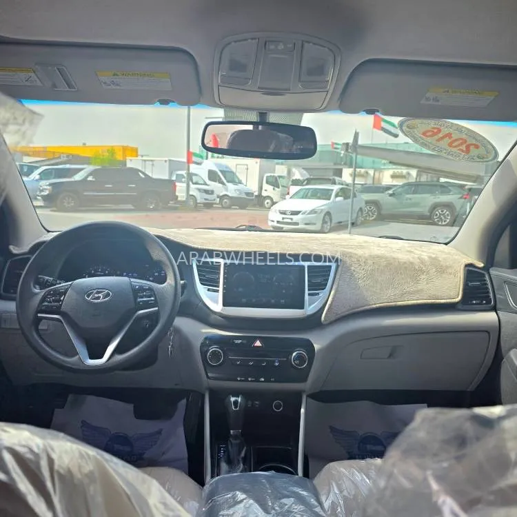 Hyundai Tucson 2016 for Sale in Sharjah Image-17