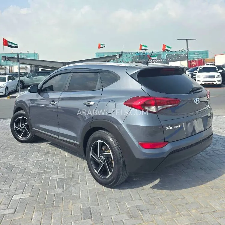Hyundai Tucson 2016 for Sale in Sharjah Image-18