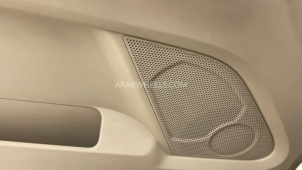 ميتسوبيشي باجيرو 2017 for Sale in دبي Image-22