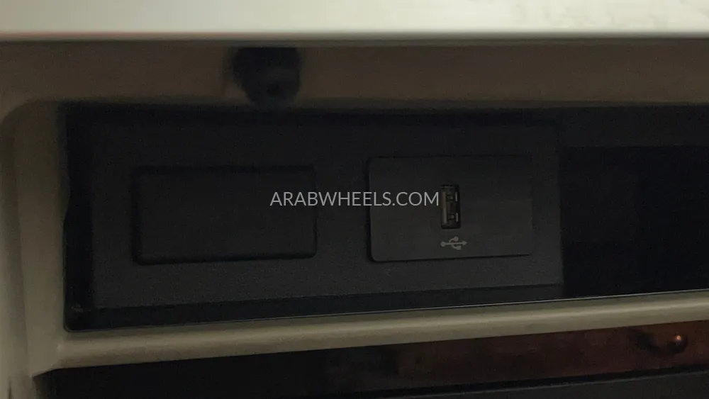 ميتسوبيشي باجيرو 2017 for Sale in دبي Image-43