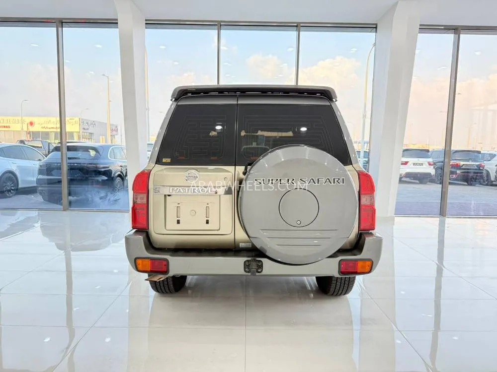 نيسان باترول 2019 for Sale in أبو ظبي Image-10