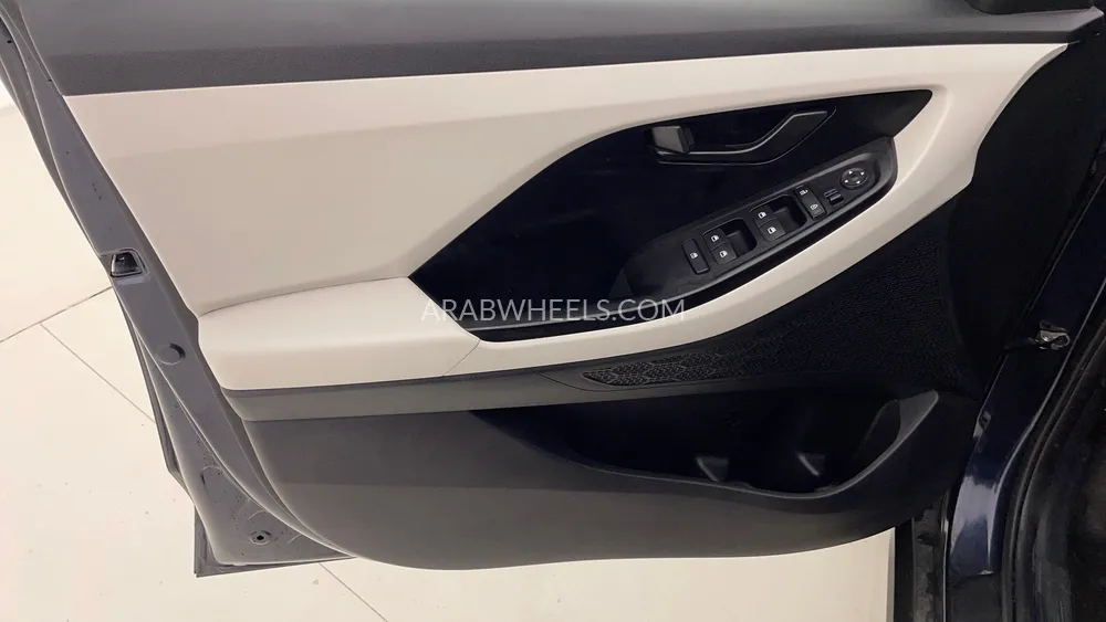 هيونداي كريتا 2022 for Sale in دبي Image-19