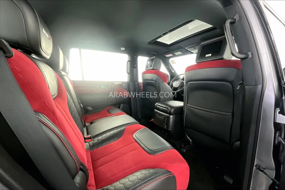 Nissan Patrol 2021 for Sale in Dubai Image-28