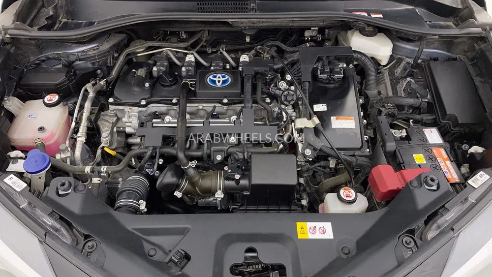 Toyota C-HR 2023 for Sale in Dubai Image-9