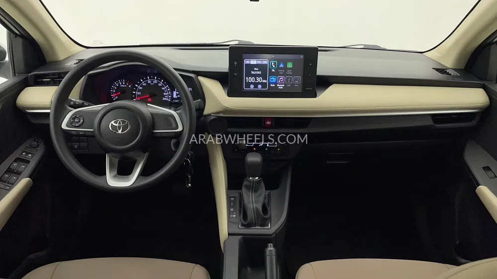 Toyota Yaris 2023 for Sale in Dubai Image-12