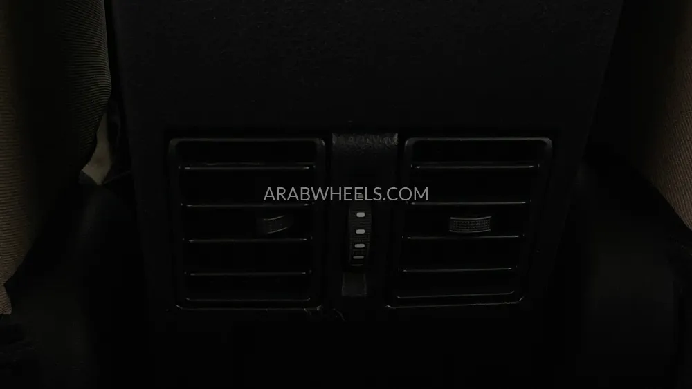 Toyota Yaris 2024 for Sale in Dubai Image-21