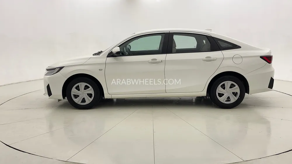 Toyota Yaris 2024 for Sale in Dubai Image-6