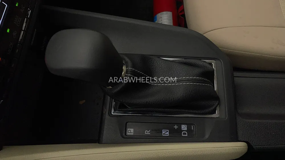 Toyota Yaris 2024 for Sale in Dubai Image-17