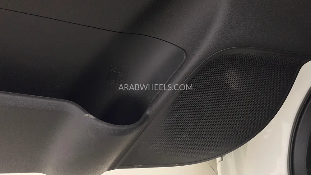 Toyota Yaris 2024 for Sale in Dubai Image-20