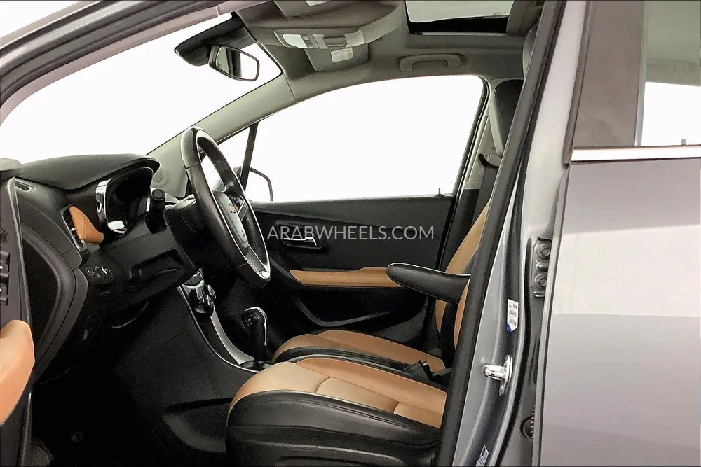 شيفروليه تراكس 2020 for Sale in الشارقة Image-13