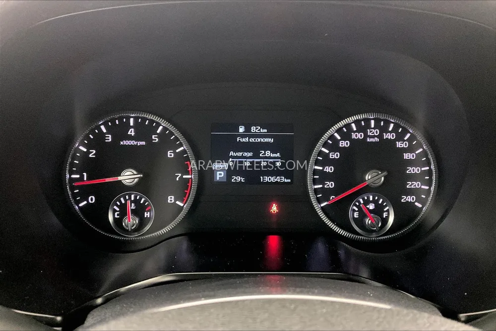 Kia Telluride 2020 for Sale in Sharjah Image-12