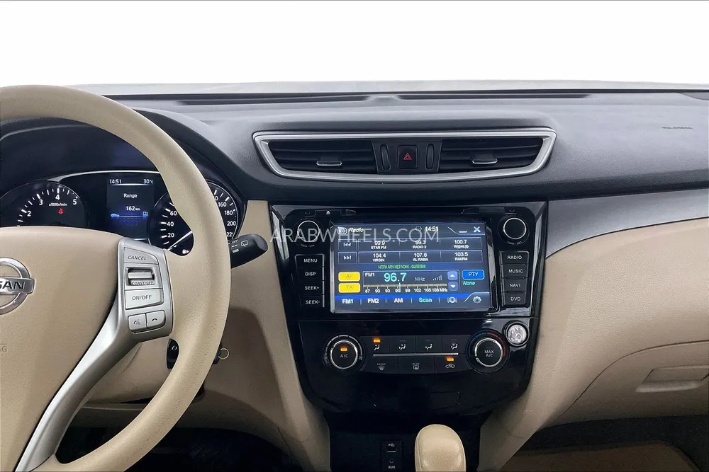 Nissan X-Trail 2016 for Sale in Sharjah Image-28