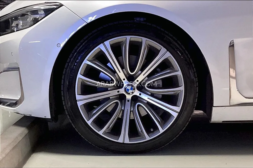 BMW 7 series 2020 for Sale in Sharjah Image-9