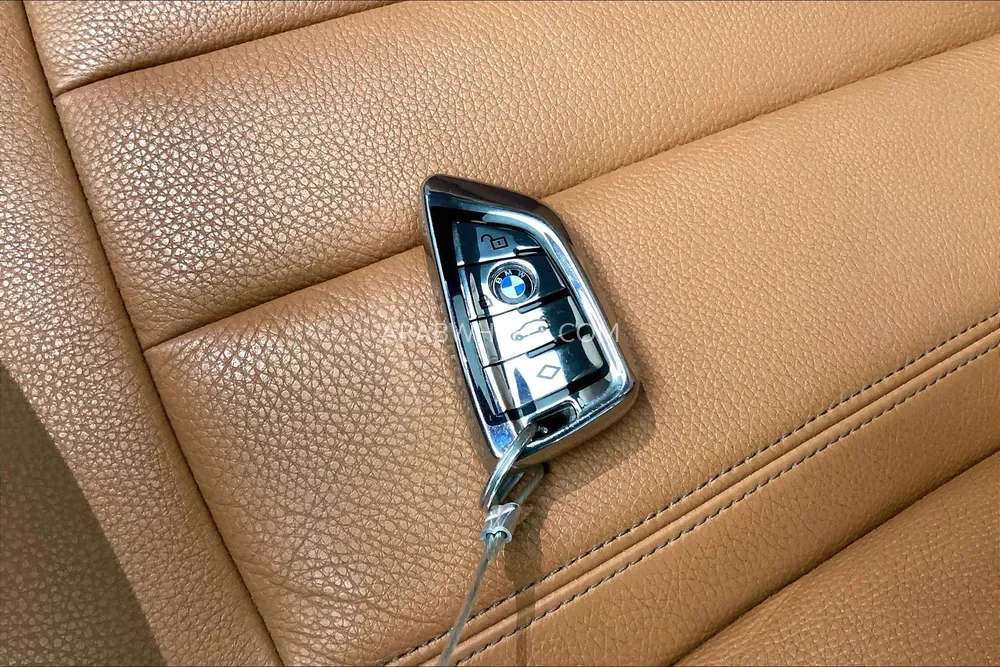 BMW 7 series 2020 for Sale in Sharjah Image-18