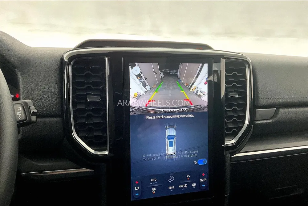 فورد إيفرست 2024 for Sale in الشارقة Image-17