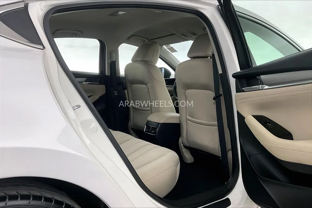 مازدا 6 2024 for Sale in دبي Image-27