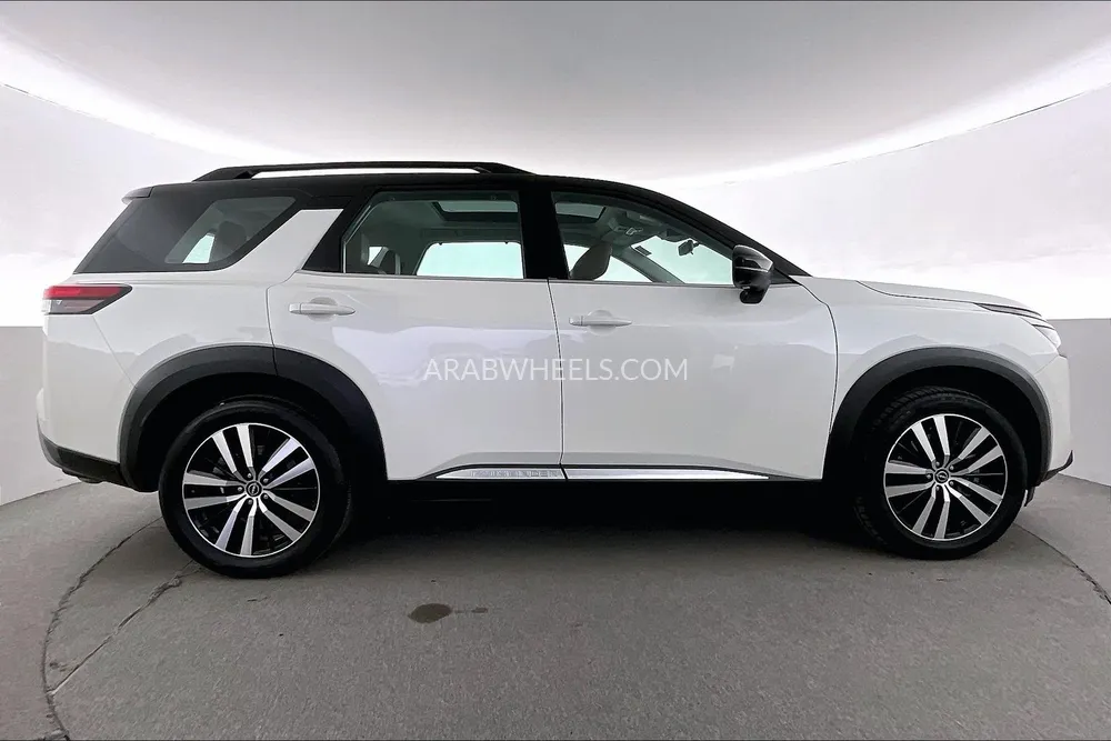 نيسان باثفايندر 2024 for Sale in دبي Image-8