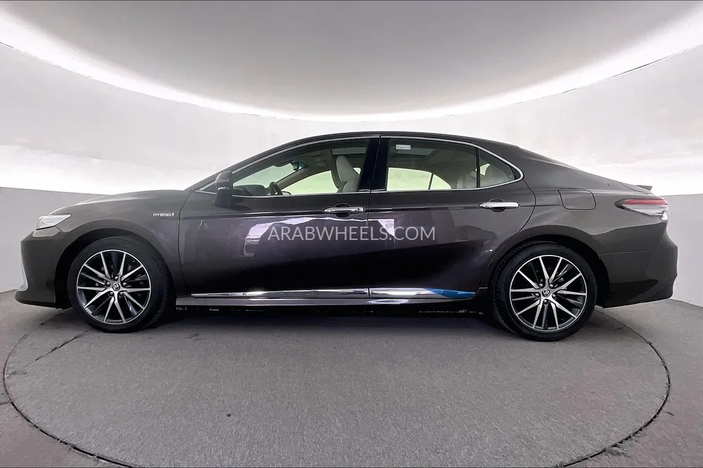 Toyota Camry 2024 for Sale in Dubai Image-7