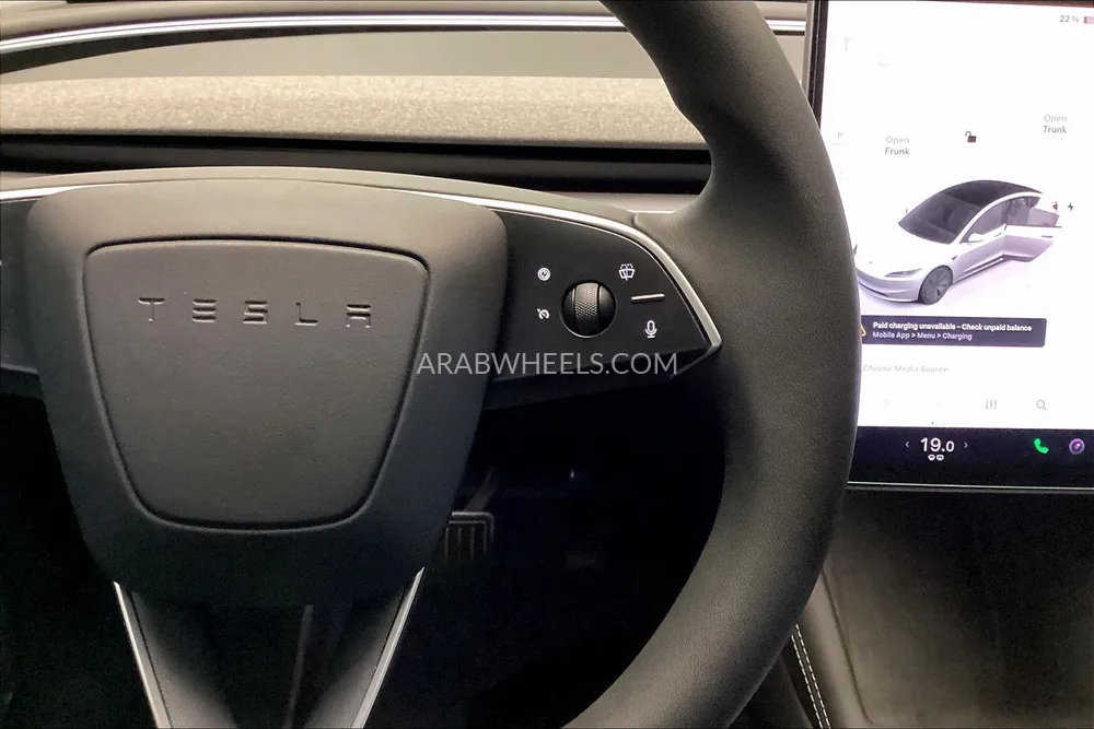 Tesla Model 3 2025 for Sale in Sharjah Image-18