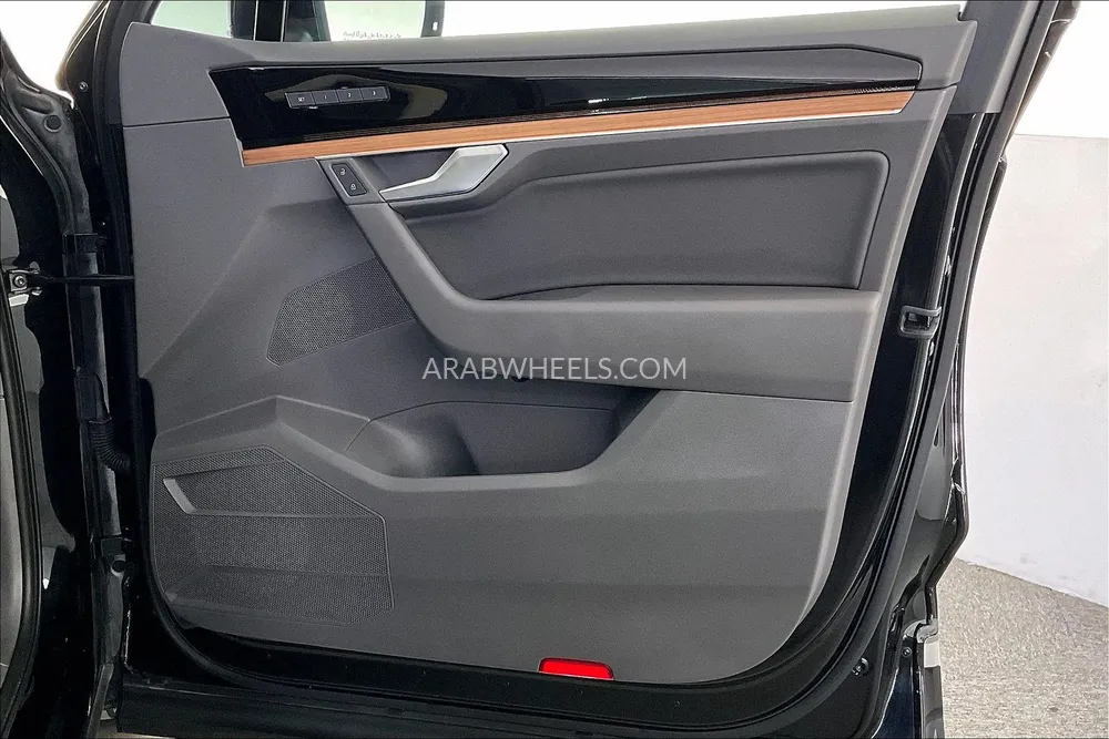 Volkswagen Touareg 2023 for Sale in Sharjah Image-26