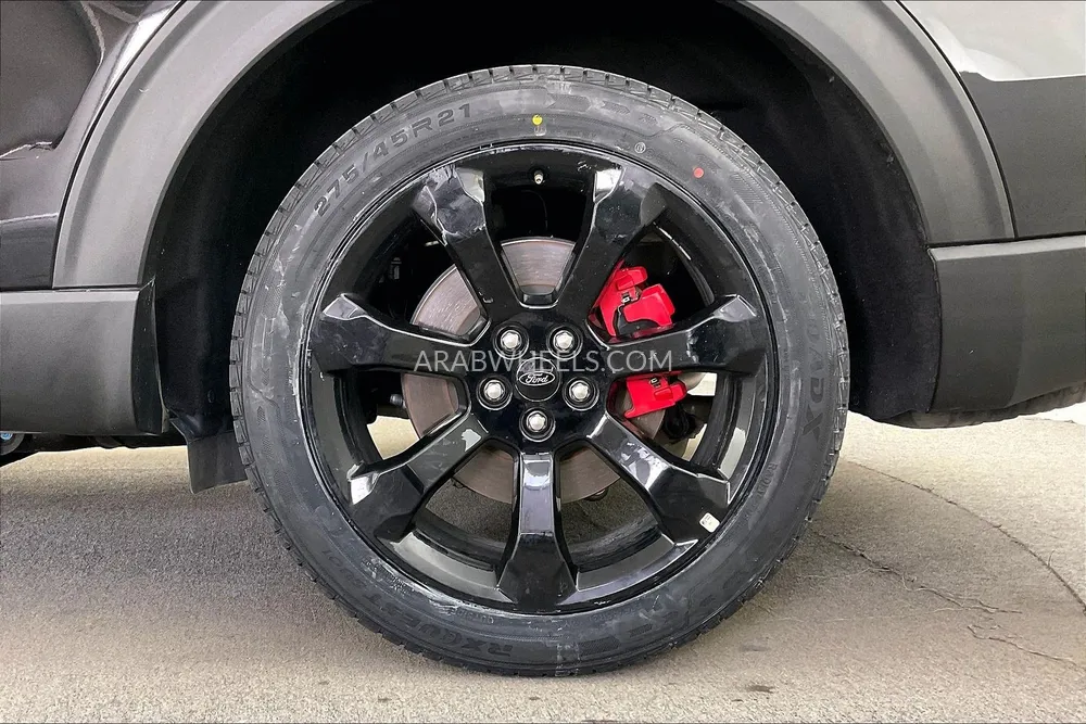 Ford Explorer 2022 for Sale in Dubai Image-9