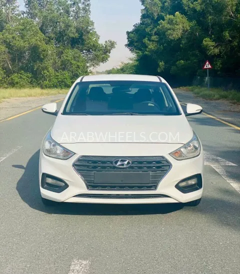 Hyundai Accent 2019 for Sale in Sharjah Image-2
