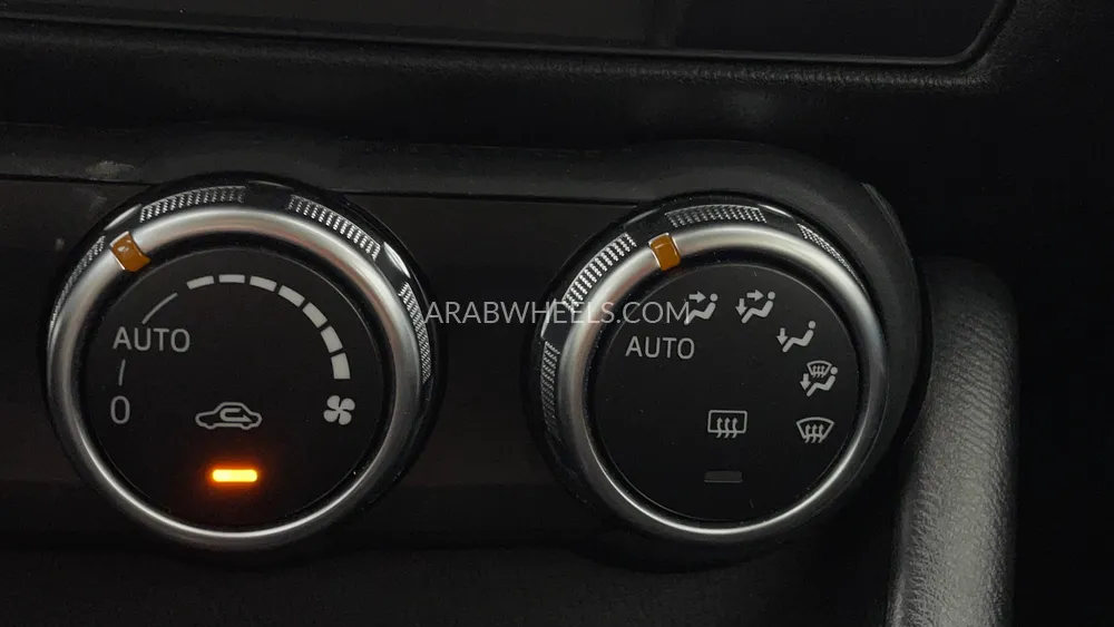 Mazda CX 3 2024 for Sale in Dubai Image-40
